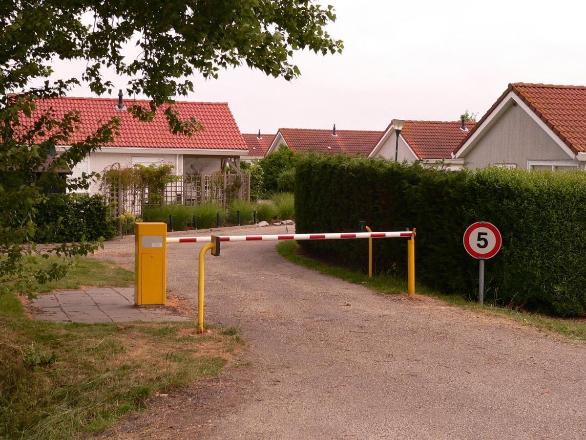 Vakantiehuis Noord-Beveland, Samen Met De Hond Colijnsplaat Exterior photo